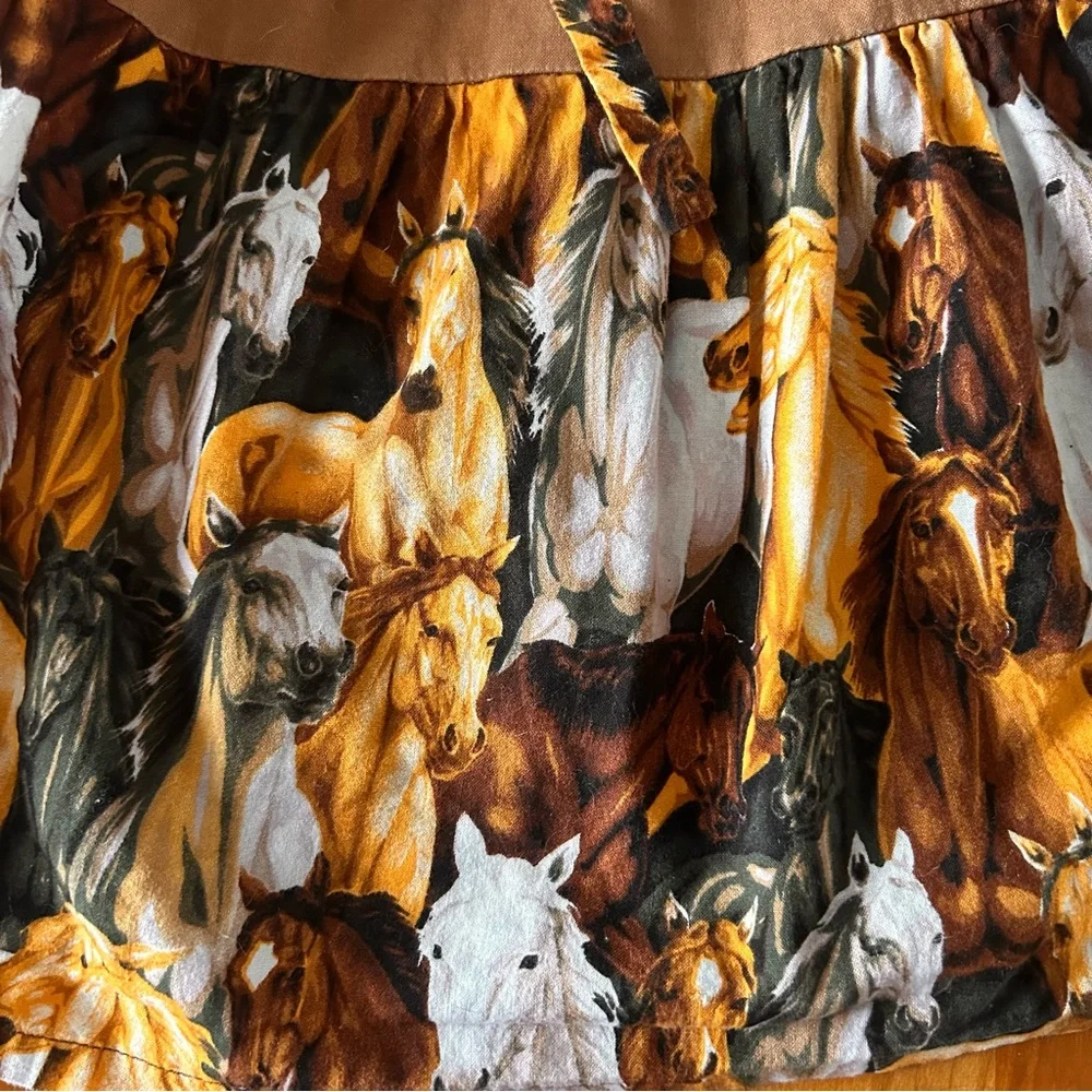 Girls horse themed dress peasant style tie back Size 4